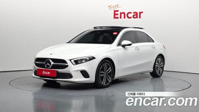 Mercedes-Benz A-Class — фото 1