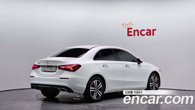 Mercedes-Benz A-Class — фото 1