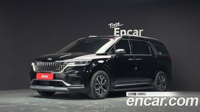 Kia Carnival — фото 1