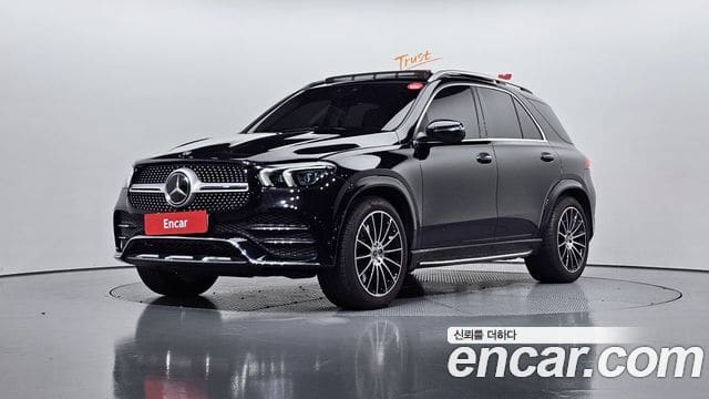 Mercedes-Benz GLE-Class — фото 1