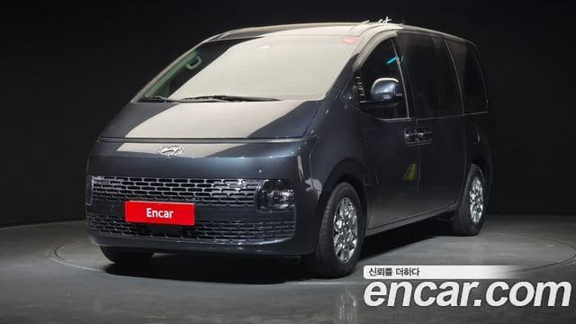 Hyundai Staria — фото 1