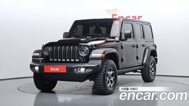 Jeep Wrangler — фото 1