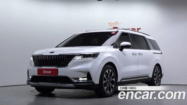 Kia Carnival — фото 1