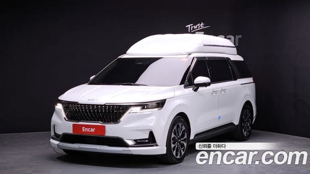 Kia Carnival — фото 1