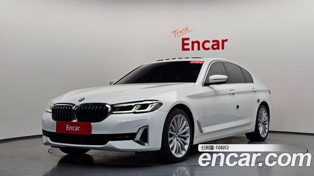 BMW 5 Series — фото 1