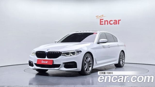 BMW 5 Series — фото 1