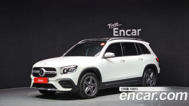 Mercedes-Benz GLB-Class — фото 1
