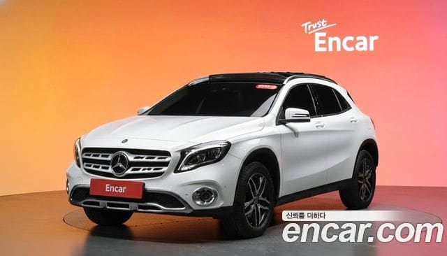 Mercedes-Benz GLA-Class — фото 1