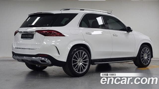 Mercedes-Benz GLE-Class — фото 1