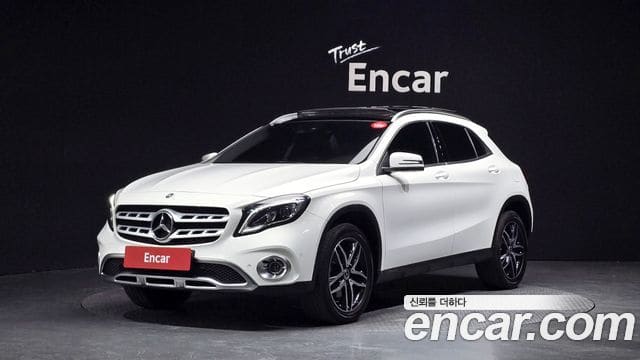 Mercedes-Benz GLA-Class — фото 1