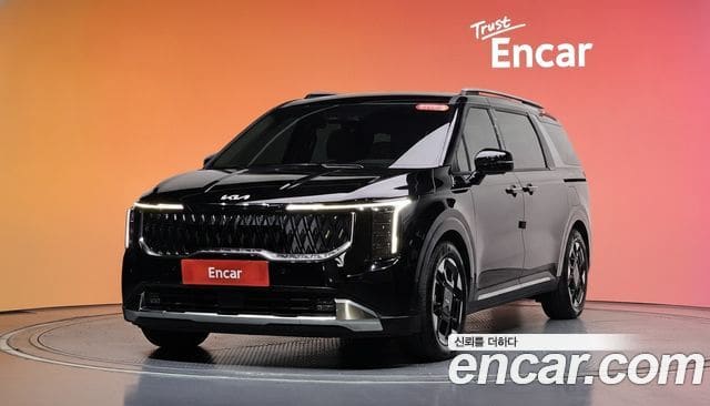 Kia Carnival — фото 1
