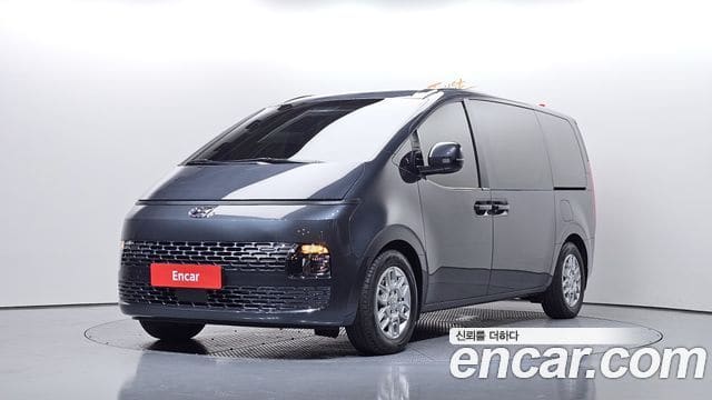 Hyundai Staria — фото 1