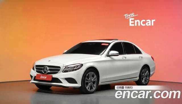 Mercedes-Benz C-Class — фото 1