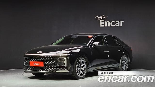 Hyundai Grandeur — фото 1
