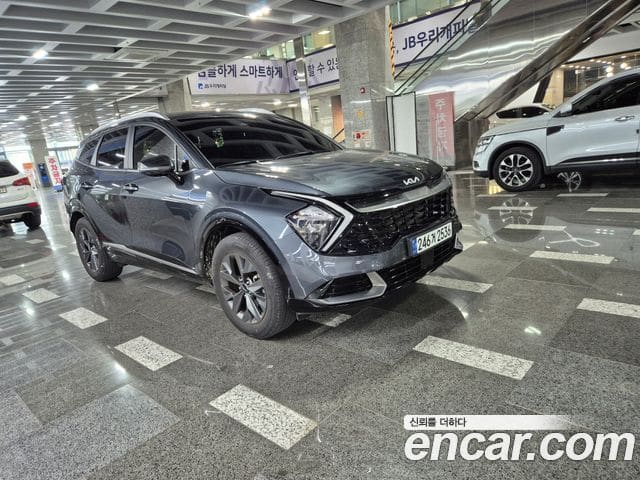 Kia Sportage — фото 1