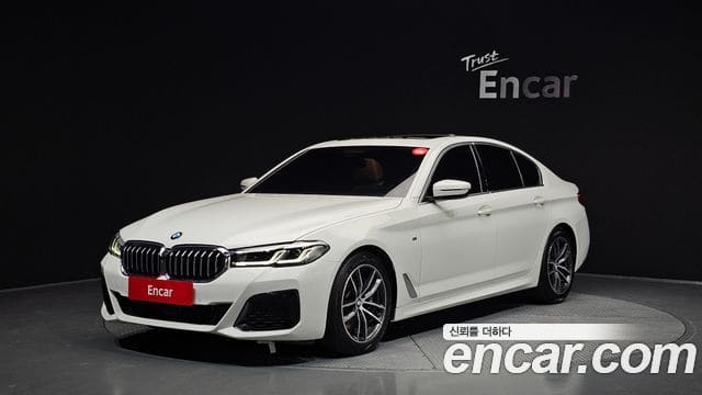 BMW 5 Series — фото 1