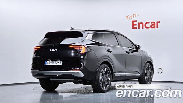Kia Sportage — фото 1