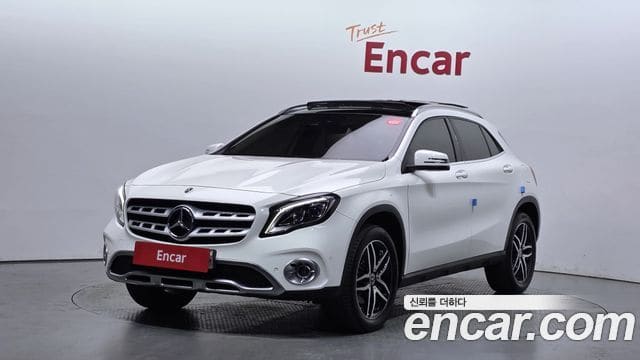 Mercedes-Benz GLA-Class — фото 1