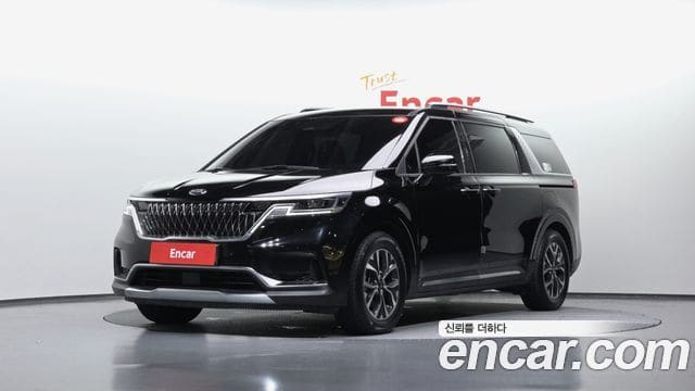 Kia Carnival — фото 1