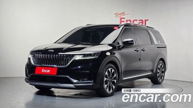 Kia Carnival — фото 1