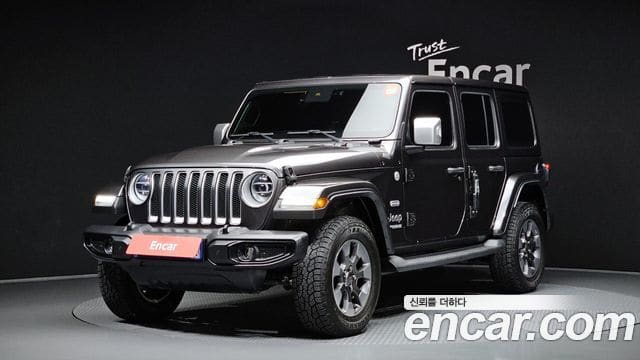 Jeep Wrangler — фото 1
