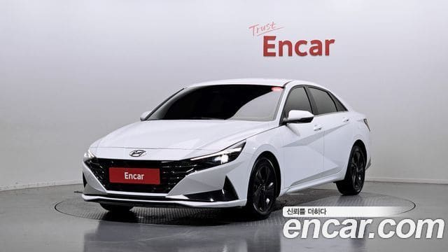 Hyundai Avante — фото 1