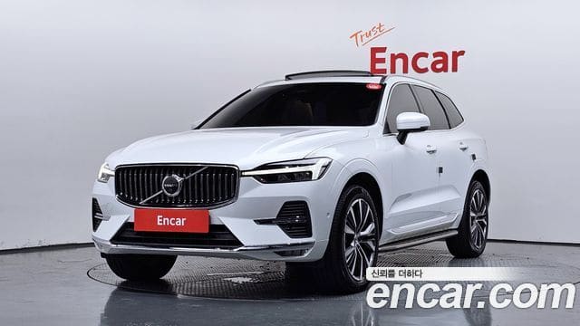 Volvo XC60 — фото 1