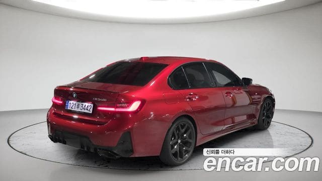 BMW 3 Series — фото 1