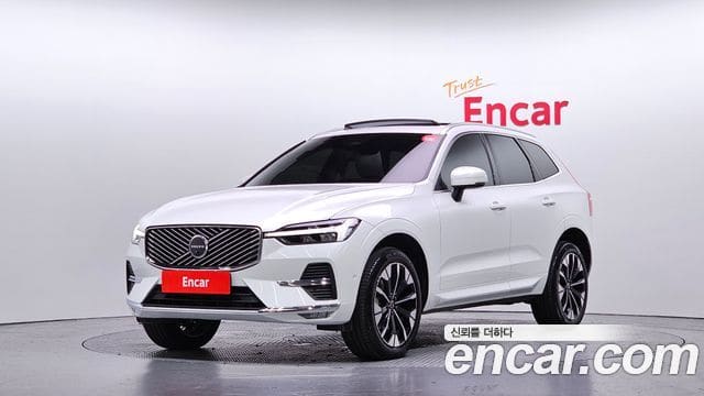 Volvo XC60 — фото 1