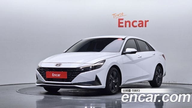 Hyundai Avante — фото 1