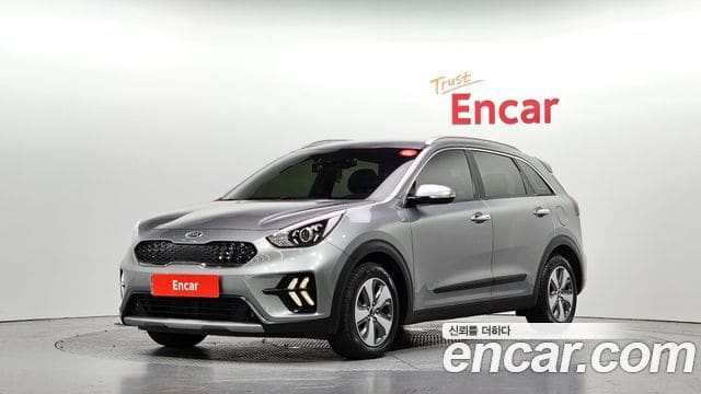 Kia Niro — фото 1