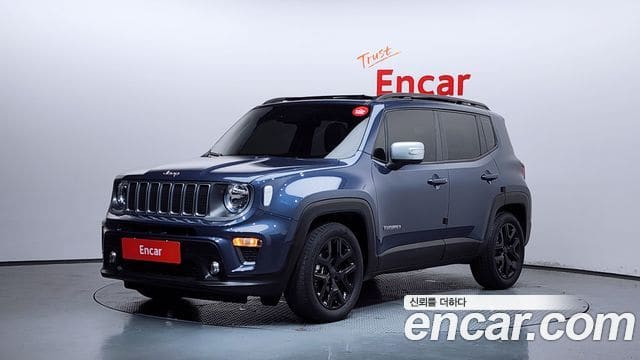 Jeep Renegade — фото 1