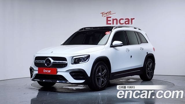 Mercedes-Benz GLB-Class — фото 1