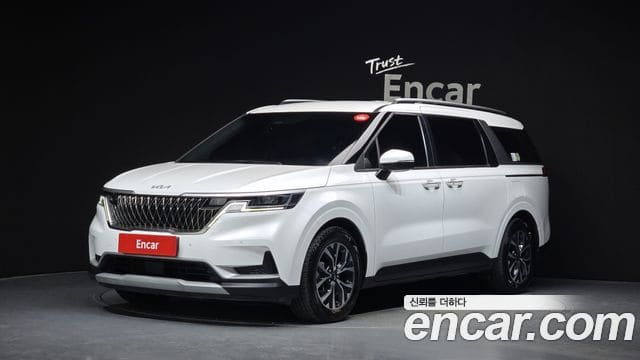 Kia Carnival — фото 1
