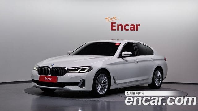 BMW 5 Series — фото 1