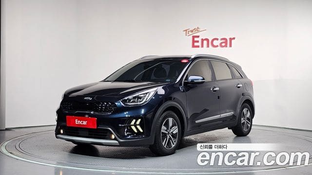 Kia Niro — фото 1