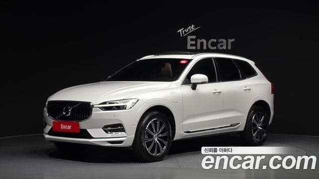 Volvo XC60 — фото 1