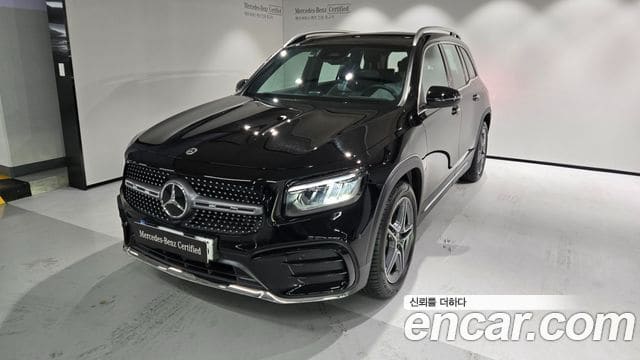 Mercedes-Benz GLB-Class — фото 1