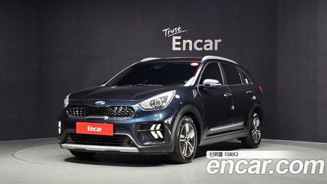 Kia Niro — фото 1