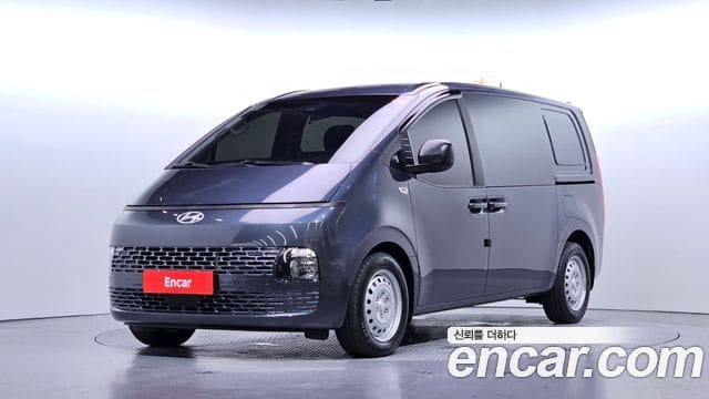 Hyundai Staria — фото 1