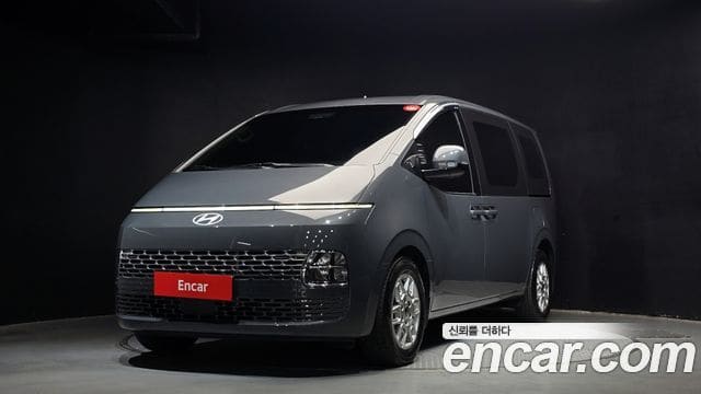 Hyundai Staria — фото 1