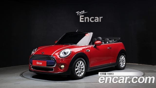 Mini Cooper Convertible — фото 1
