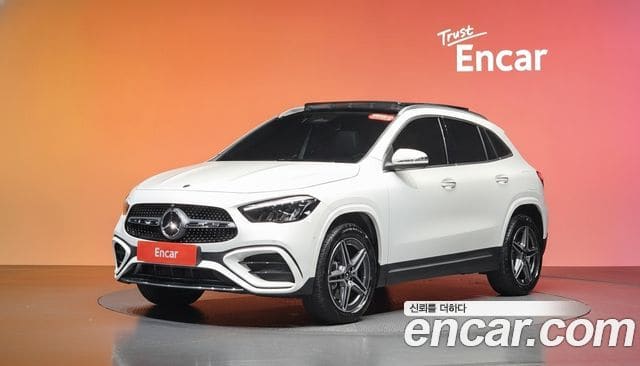 Mercedes-Benz GLA-Class — фото 1