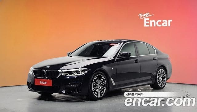 BMW 5 Series — фото 1