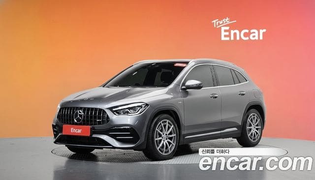 Mercedes-Benz GLA-Class — фото 1