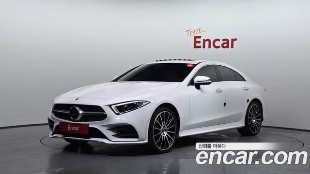 Mercedes-Benz CLS-Class — фото 1