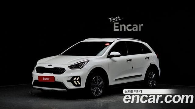 Kia Niro — фото 1
