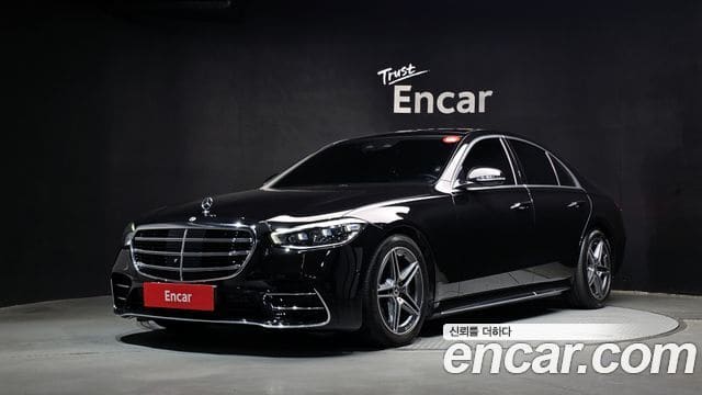 Mercedes-Benz S-Class — фото 1