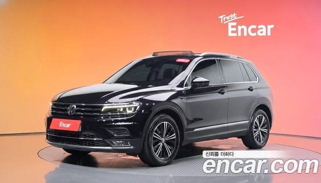 Volkswagen Tiguan — фото 1