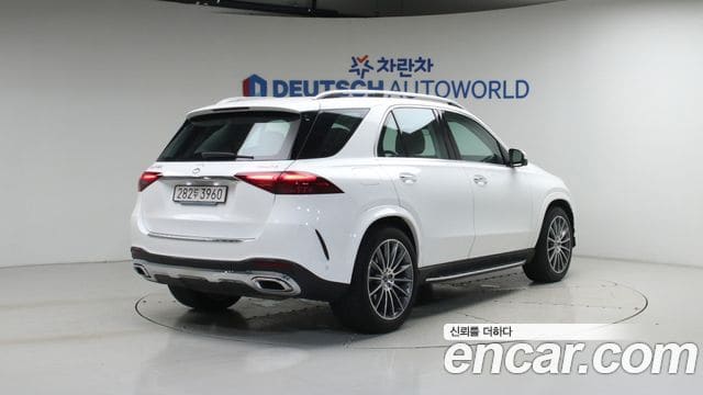 Mercedes-Benz GLE-Class — фото 1